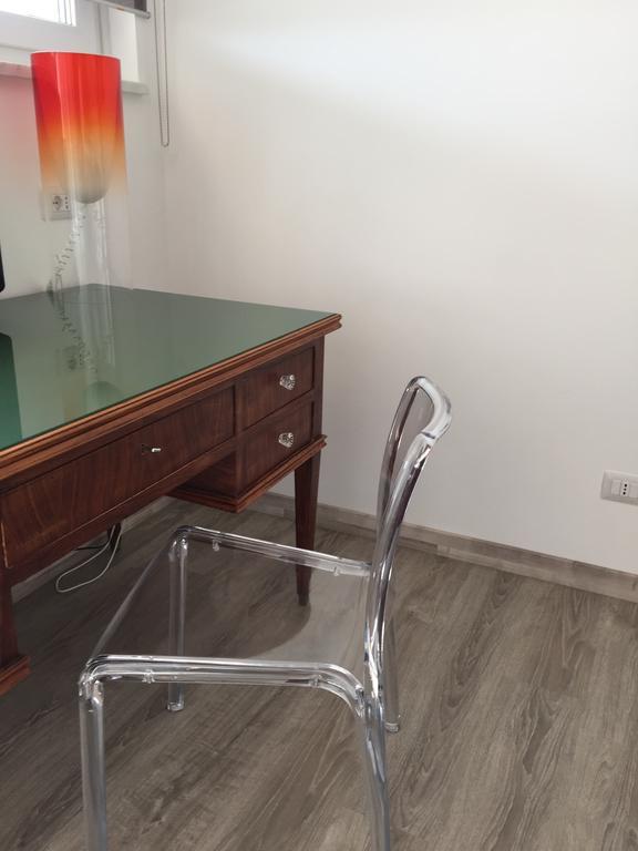Attico Al Mare Apartment Lido di Ostia Bagian luar foto