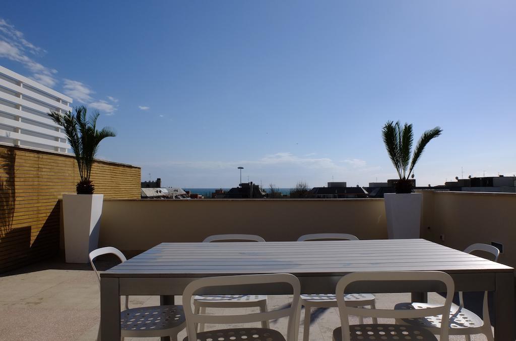 Attico Al Mare Apartment Lido di Ostia Bagian luar foto