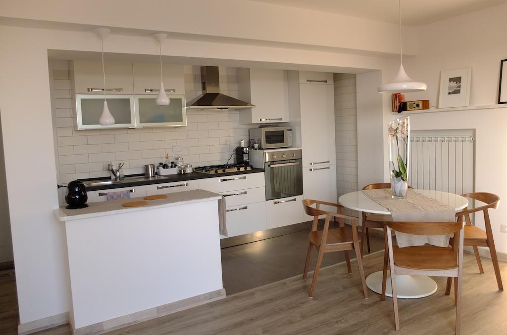 Attico Al Mare Apartment Lido di Ostia Ruang foto